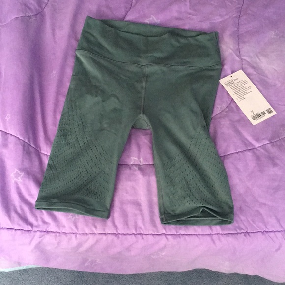 Lululemon Reveal Short Digital Rain Size 10 - Picture 8 of 11